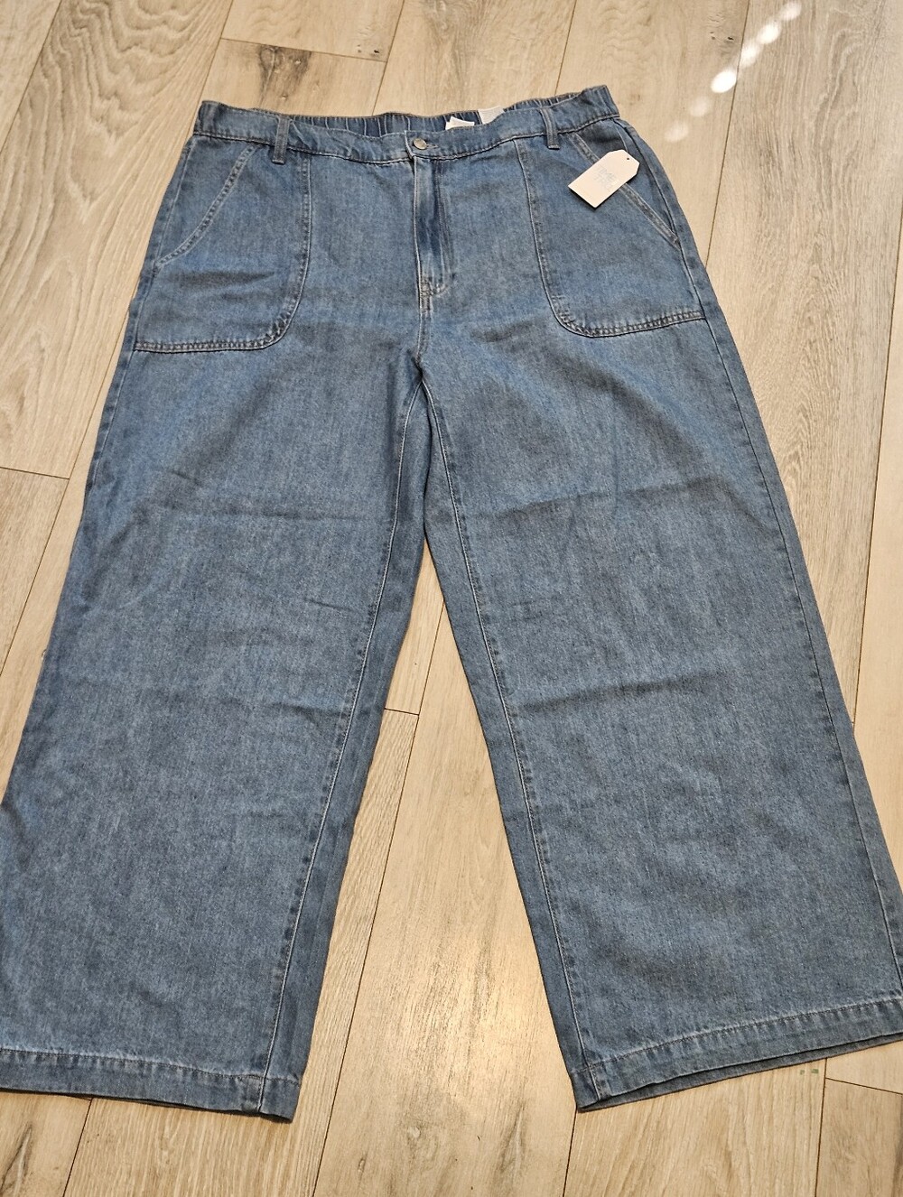 Time and Tru Women's Drapey Utility Jean High Rise Wide Leg Denim Blue XXL (20)